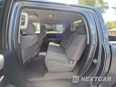 2010 Toyota Tundra Crew Cab Short Bed - zdjęcie 10 z 41 - miniatura