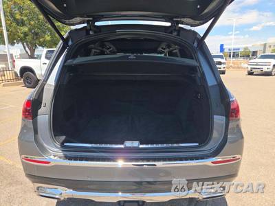 2026 Mercedes-Benz Maybach GLS 600 4MATIC - zdjęcie 11 z 17 - miniatura