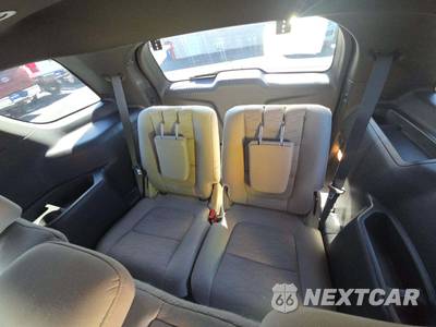 2014 Ford Explorer - zdjęcie 11 z 18 - miniatura