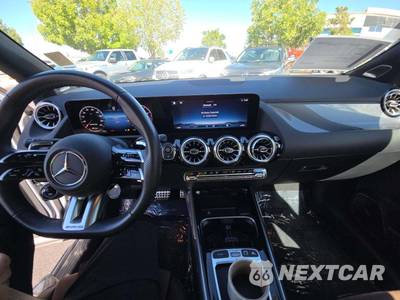 2026 Mercedes-Benz AMG GLB 35 4MATIC - zdjęcie 7 z 17 - miniatura