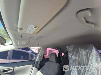 2011 Toyota Prius Two - zdjęcie 11 z 20 - miniatura