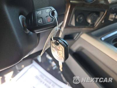 2015 Ford Super Duty F-350 Platinum Crew Cab Medium Bed - zdjęcie 8 z 20 - miniatura