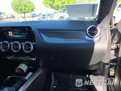 2026 Mercedes-Benz AMG GLB 35 4MATIC - zdjęcie 16 z 19 - miniatura