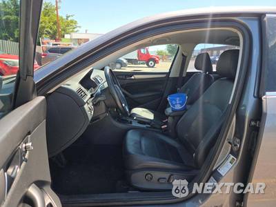 2014 Volkswagen Passat 1.8T S - zdjęcie 3 z 24 - miniatura