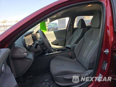 2024 Hyundai Elantra SEL - zdjęcie 3 z 18 - miniatura