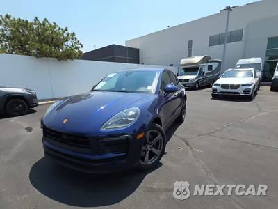2025 Porsche Macan - zdjęcie 1 z 17 - miniatura