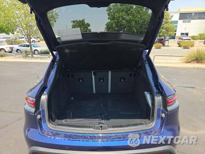 2025 Porsche Macan - zdjęcie 11 z 17 - miniatura