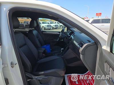 2022 Volkswagen Tiguan SE R-Line Black - zdjęcie 16 z 20 - miniatura