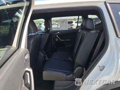 2022 Volkswagen Tiguan SE R-Line Black - zdjęcie 10 z 20 - miniatura