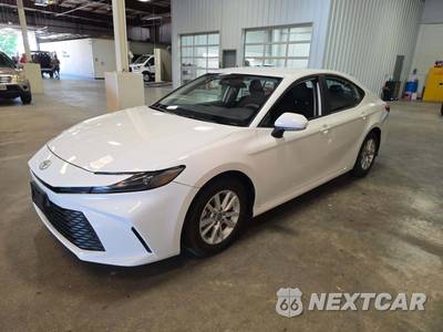 2025 Toyota Camry LE - zdjęcie 1 z 24 - miniatura