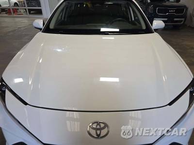 2025 Toyota Camry LE - zdjęcie 22 z 24 - miniatura