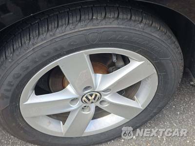 2013 Volkswagen Jetta TDI Sedan w/Premium - zdjęcie 29 z 30 - miniatura
