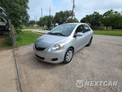 2012 Toyota Yaris Sedan - zdjęcie 1 z 19 - miniatura