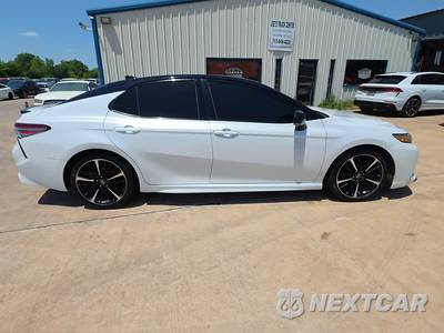 2019 Toyota Camry XSE - zdjęcie 5 z 28 - miniatura