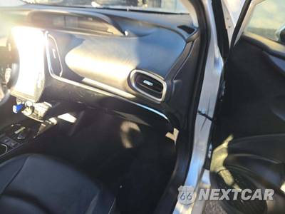 2022 Toyota Prius Prime XLE - zdjęcie 19 z 26 - miniatura