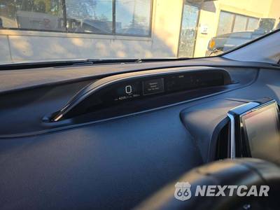 2022 Toyota Prius Prime XLE - zdjęcie 9 z 26 - miniatura