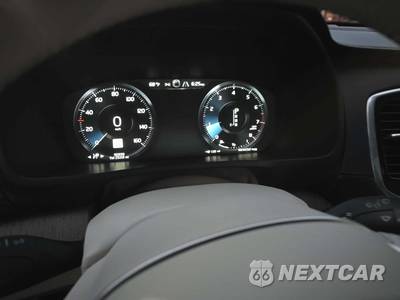 2021 Volvo XC90 T6 Inscription 7-Passenger - zdjęcie 9 z 21 - miniatura