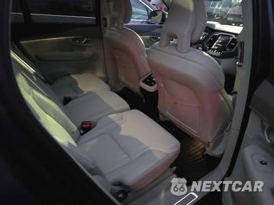 2021 Volvo XC90 T6 Inscription 7-Passenger - zdjęcie 17 z 21 - miniatura