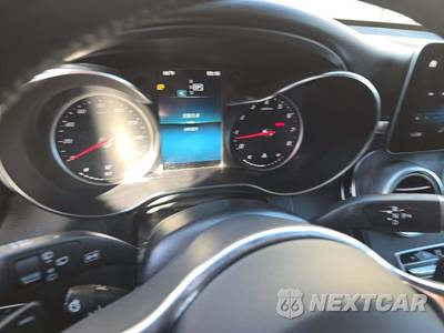 2020 Mercedes-Benz GLC 300 4MATIC - zdjęcie 9 z 20 - miniatura