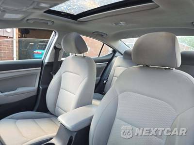 2020 Hyundai Elantra Value Edition Sedan - zdjęcie 11 z 25 - miniatura