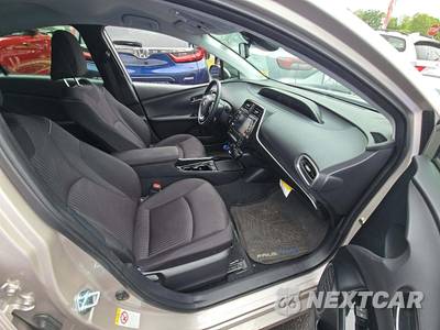 2022 Toyota Prius Prime LE - zdjęcie 18 z 20 - miniatura