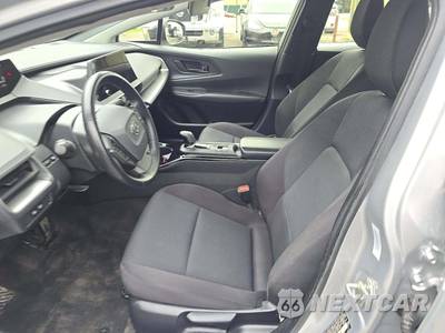 2023 Toyota Prius LE - zdjęcie 6 z 21 - miniatura