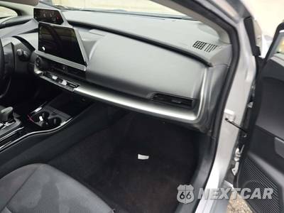 2023 Toyota Prius LE - zdjęcie 19 z 21 - miniatura