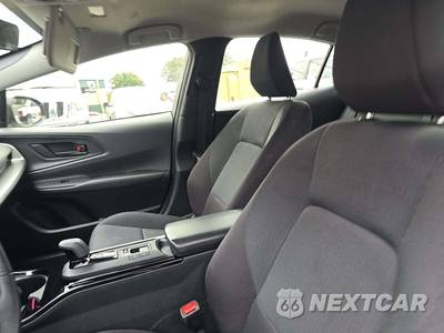 2023 Toyota Prius LE - zdjęcie 11 z 21 - miniatura
