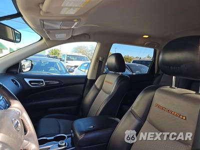 2020 Nissan Pathfinder SV - zdjęcie 11 z 29 - miniatura
