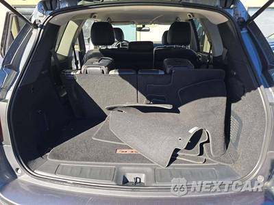 2020 Nissan Pathfinder SV - zdjęcie 15 z 29 - miniatura