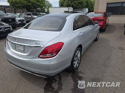 2018 Mercedes-Benz C 300 4MATIC Sedan - zdjęcie 3 z 21 - miniatura