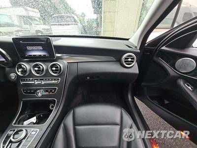 2017 Mercedes-Benz C 300 4MATIC Sedan - zdjęcie 19 z 20 - miniatura