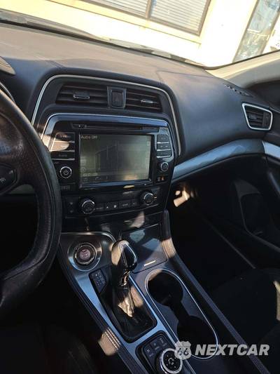 2018 Nissan Maxima S - zdjęcie 10 z 26 - miniatura