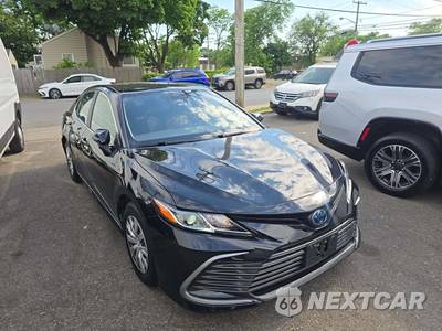 2022 Toyota Camry Hybrid LE - zdjęcie 4 z 26 - miniatura