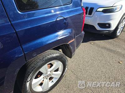 2014 Jeep Patriot Latitude - zdjęcie 26 z 33 - miniatura