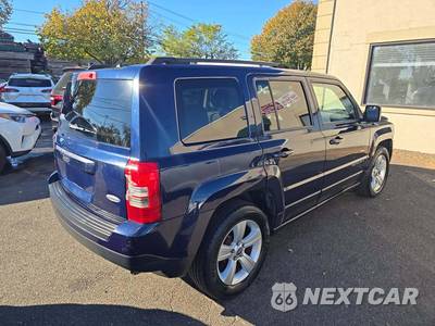 2014 Jeep Patriot Latitude - zdjęcie 3 z 33 - miniatura