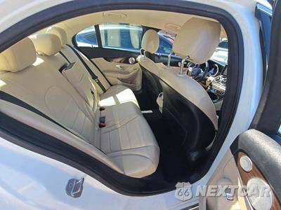 2017 Mercedes-Benz C 300 4MATIC Sedan - zdjęcie 16 z 20 - miniatura
