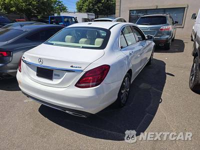 2017 Mercedes-Benz C 300 4MATIC Sedan - zdjęcie 3 z 20 - miniatura