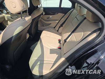 2018 Mercedes-Benz C 300 4MATIC Sedan - zdjęcie 13 z 21 - miniatura