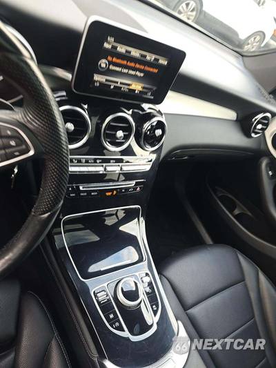 2017 Mercedes-Benz GLC 300 4MATIC - zdjęcie 10 z 20 - miniatura
