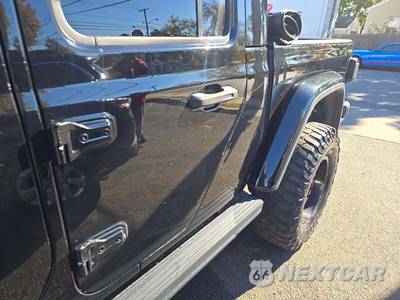 2020 Jeep Gladiator Rubicon Crew Cab Medium Bed - zdjęcie 22 z 25 - miniatura
