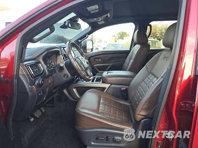 2021 Nissan TITAN XD Platinum Reserve Crew Cab Medium Bed - zdjęcie 6 z 20 - miniatura