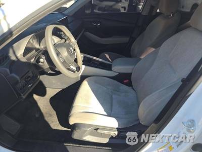 2023 Honda Accord Sedan LX - zdjęcie 6 z 23 - miniatura