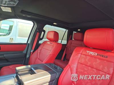 2024 Toyota Sequoia TRD Pro - zdjęcie 11 z 21 - miniatura