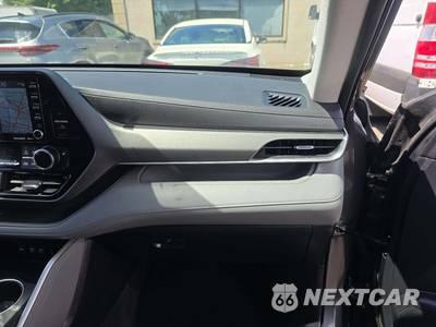 2021 Toyota Highlander XLE - zdjęcie 20 z 25 - miniatura