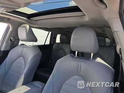 2021 Toyota Highlander XLE - zdjęcie 11 z 25 - miniatura