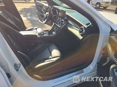 2018 Mercedes-Benz C 300 4MATIC Sedan - zdjęcie 18 z 30 - miniatura