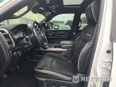 2022 Ram 2500 Laramie Crew Cab Medium Bed - zdjęcie 6 z 22 - miniatura