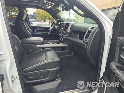2022 Ram 2500 Laramie Crew Cab Medium Bed - zdjęcie 18 z 22 - miniatura