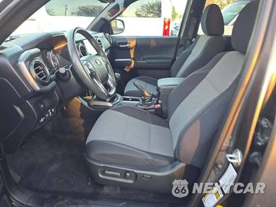 2021 Toyota Tacoma TRD Off-Road Crew Cab Medium Bed - zdjęcie 6 z 21 - miniatura
